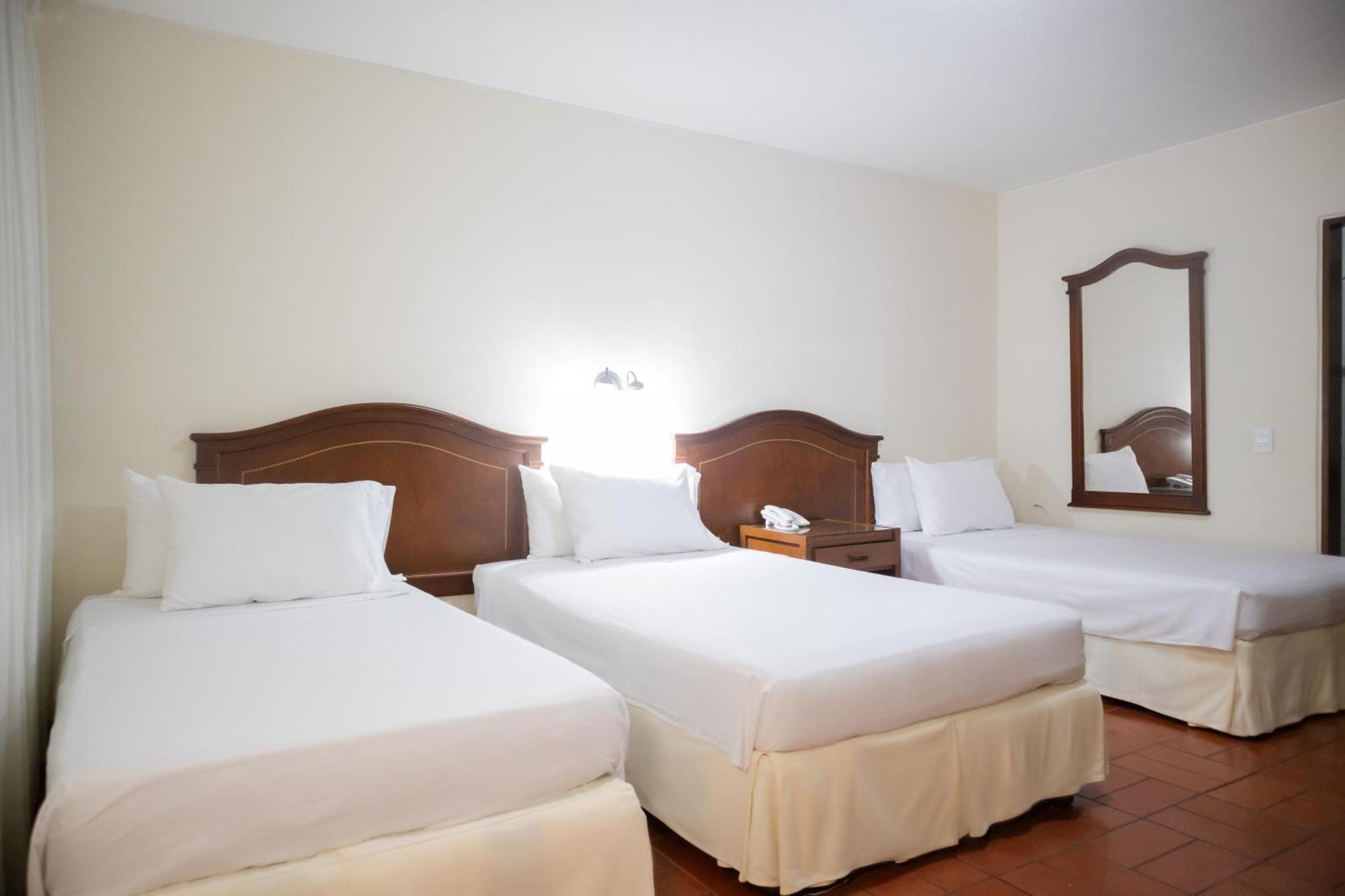 Hotel Faranda Bolivar Cucuta, A Member Of Radisson Individuals מראה חיצוני תמונה