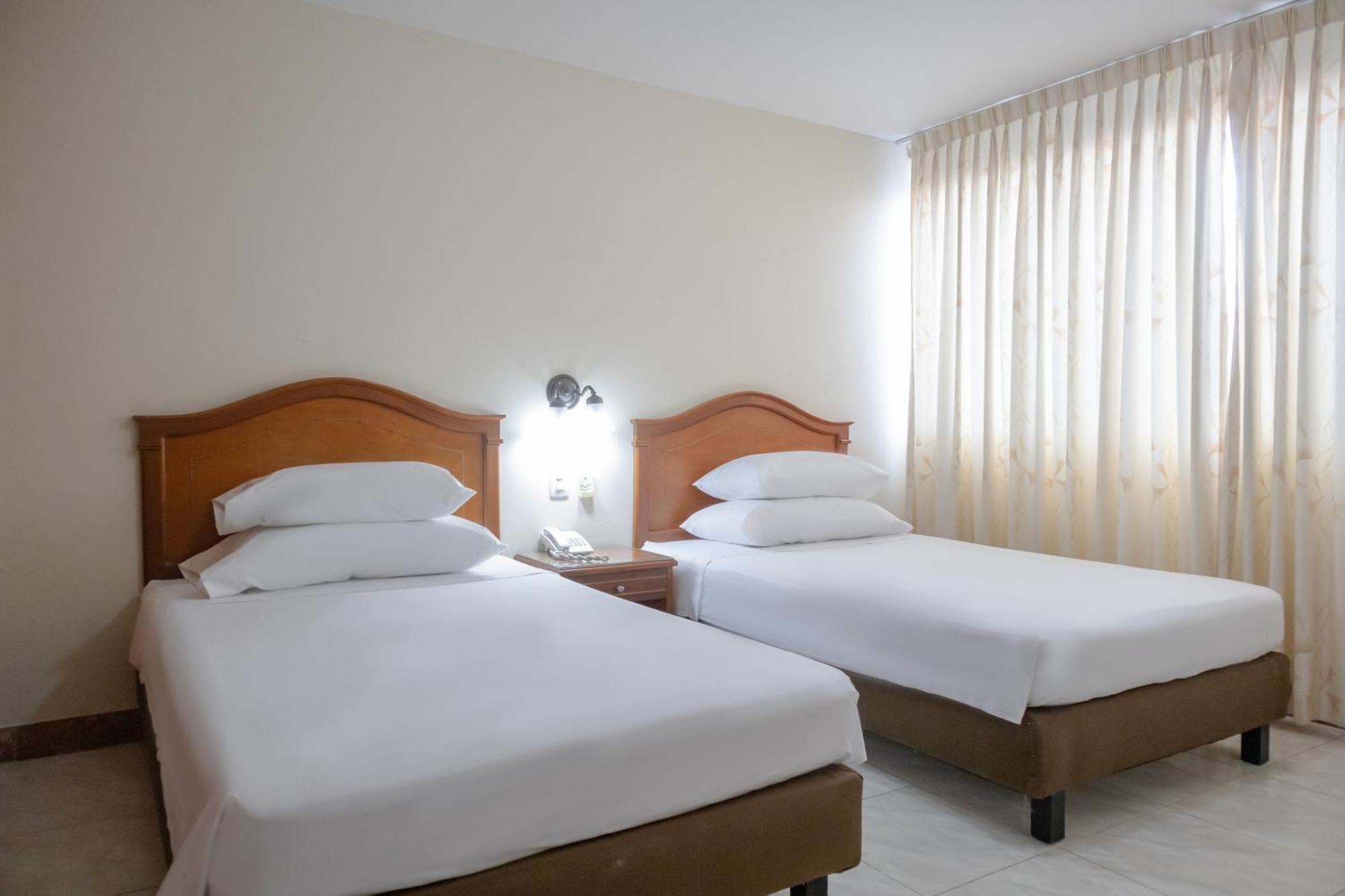Hotel Faranda Bolivar Cucuta, A Member Of Radisson Individuals מראה חיצוני תמונה