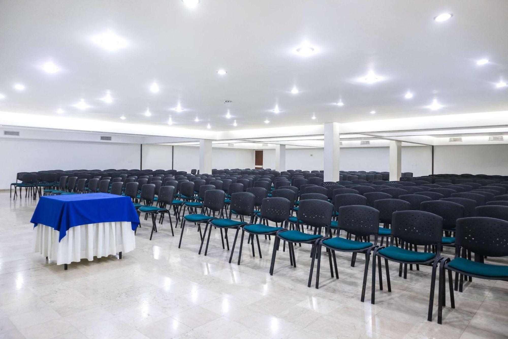 Hotel Faranda Bolivar Cucuta, A Member Of Radisson Individuals מראה חיצוני תמונה